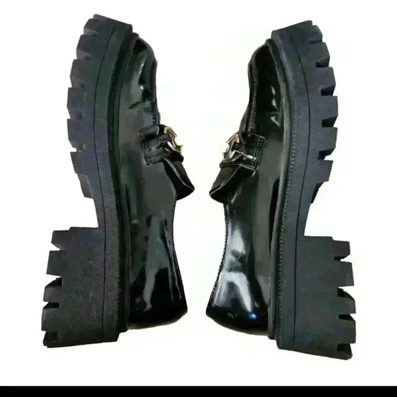 Urban Outfitters Womens Black Boca Patent Leather Lug Chunky Platform  Loafers 8 - Picture 8 of 14